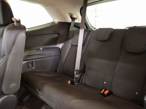 Used 2024 Subaru Ascent Premium w/ Convenience Package image 30