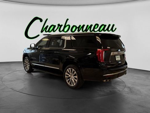 Used 2021 GMC Yukon XL Denali w/ Advanced Technology Package AWD/4WD image 3