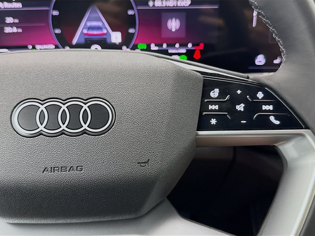 Certified 2025 Audi Q5 Premium w/ Premium Plus AWD/4WD image 12