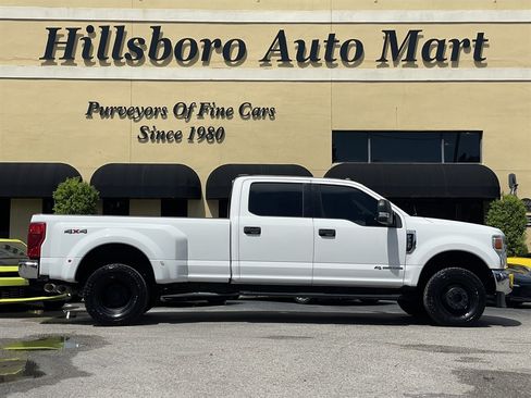 Used 2020 Ford F350 XLT AWD/4WD image 4