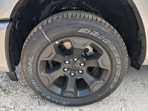 New 2025 RAM 1500 Big Horn image 9