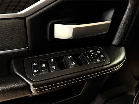 Certified 2025 RAM 2500 Big Horn AWD/4WD image 38