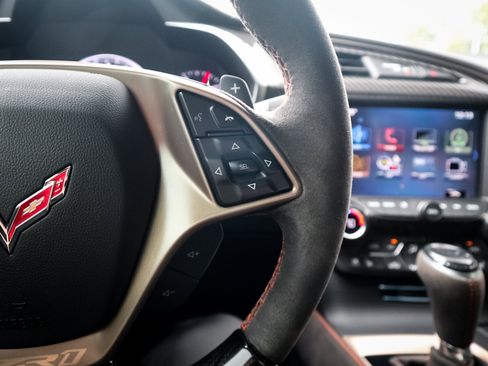 Used 2019 Chevrolet Corvette ZR1 RWD image 20