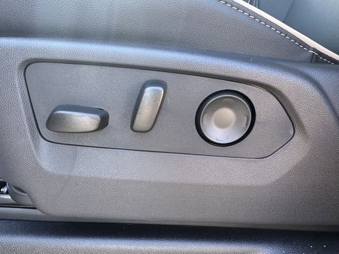 New 2026 Chevrolet Tahoe Premier image 12