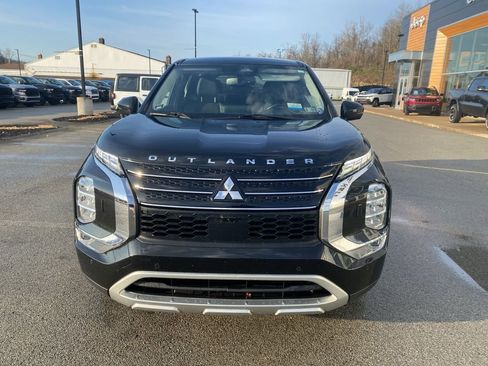 Used 2022 Mitsubishi Outlander SEL Black Edition image 5