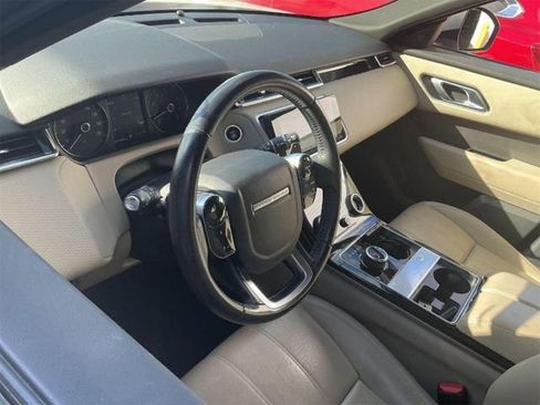 Used 2020 Land Rover Range Rover Velar S image 9
