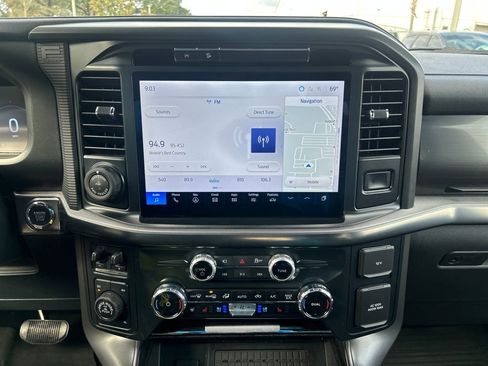 Used 2025 Ford F150 Lariat w/ Equipment Group 502A High image 16