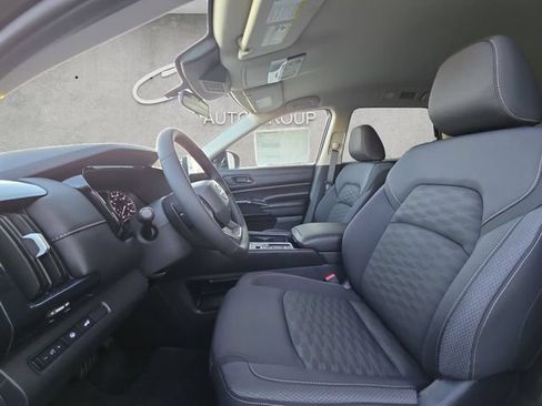 New 2026 Nissan Pathfinder SV FWD image 19