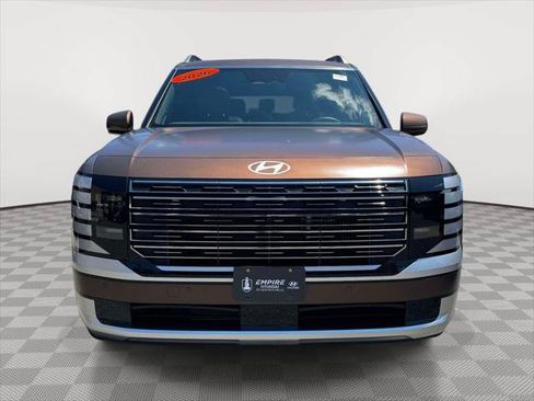 Used 2026 Hyundai Palisade Calligraphy AWD/4WD image 2