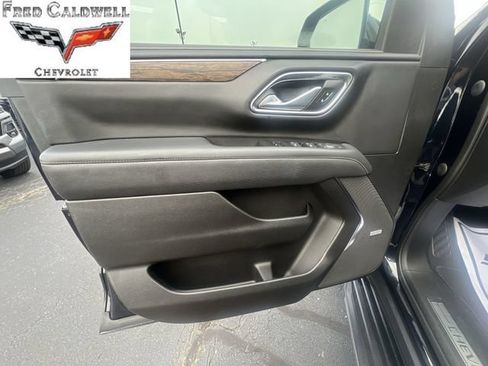 Used 2023 Chevrolet Tahoe Premier RWD image 27