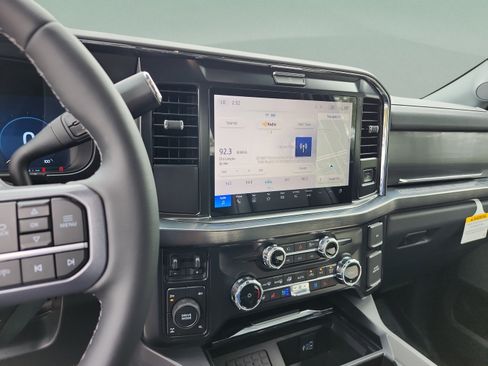 New 2026 Ford F250 Lariat w/ Chrome Package AWD/4WD image 11