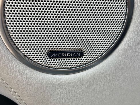 Used 2016 Land Rover Range Rover Autobiography AWD/4WD image 26