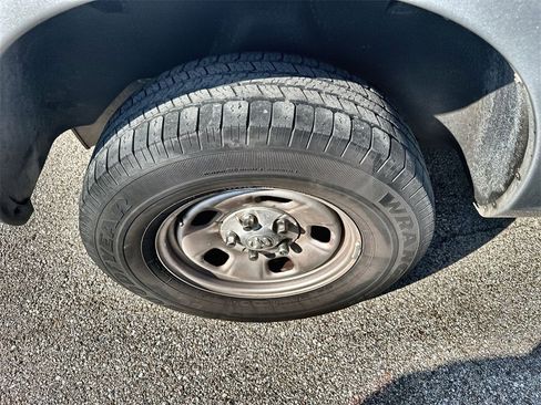 Used 2018 RAM 1500 Tradesman image 4