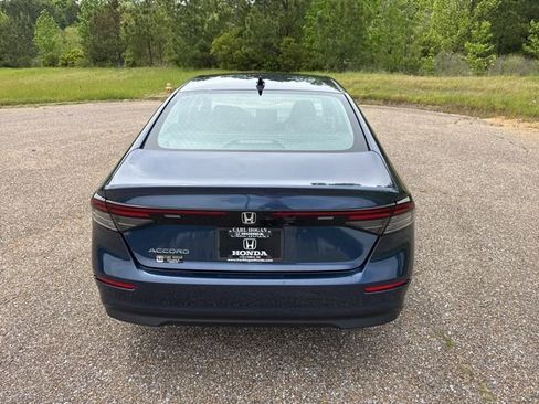New 2026 Honda Accord SE image 6