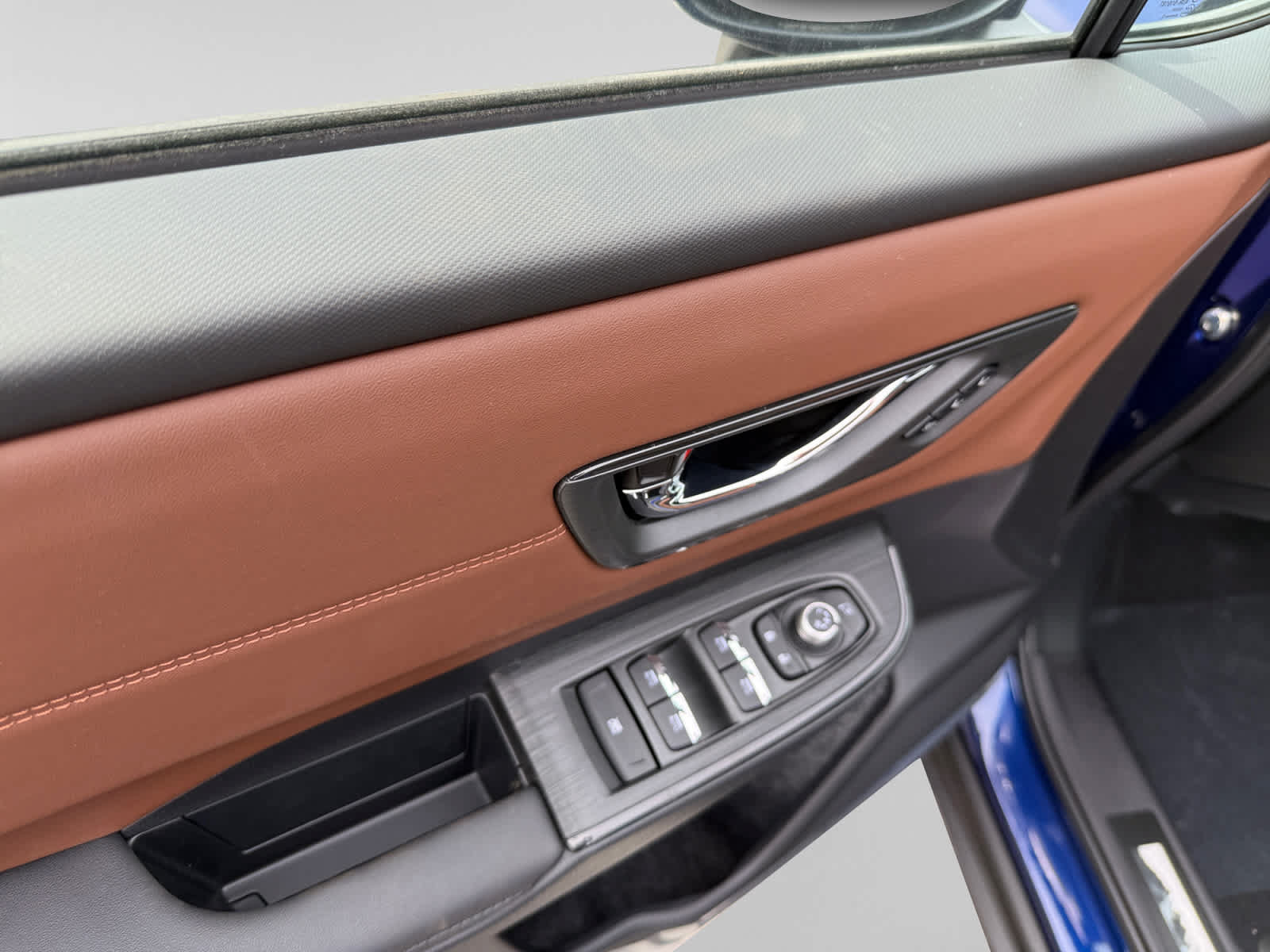 New 2026 Subaru Outback Touring AWD/4WD image 10