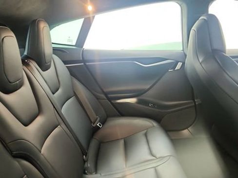 Used 2019 Tesla Model S 100D image 26