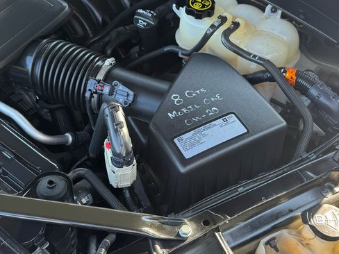 Used 2019 Chevrolet Silverado 1500 LTZ w/ LTZ Plus Package image 36