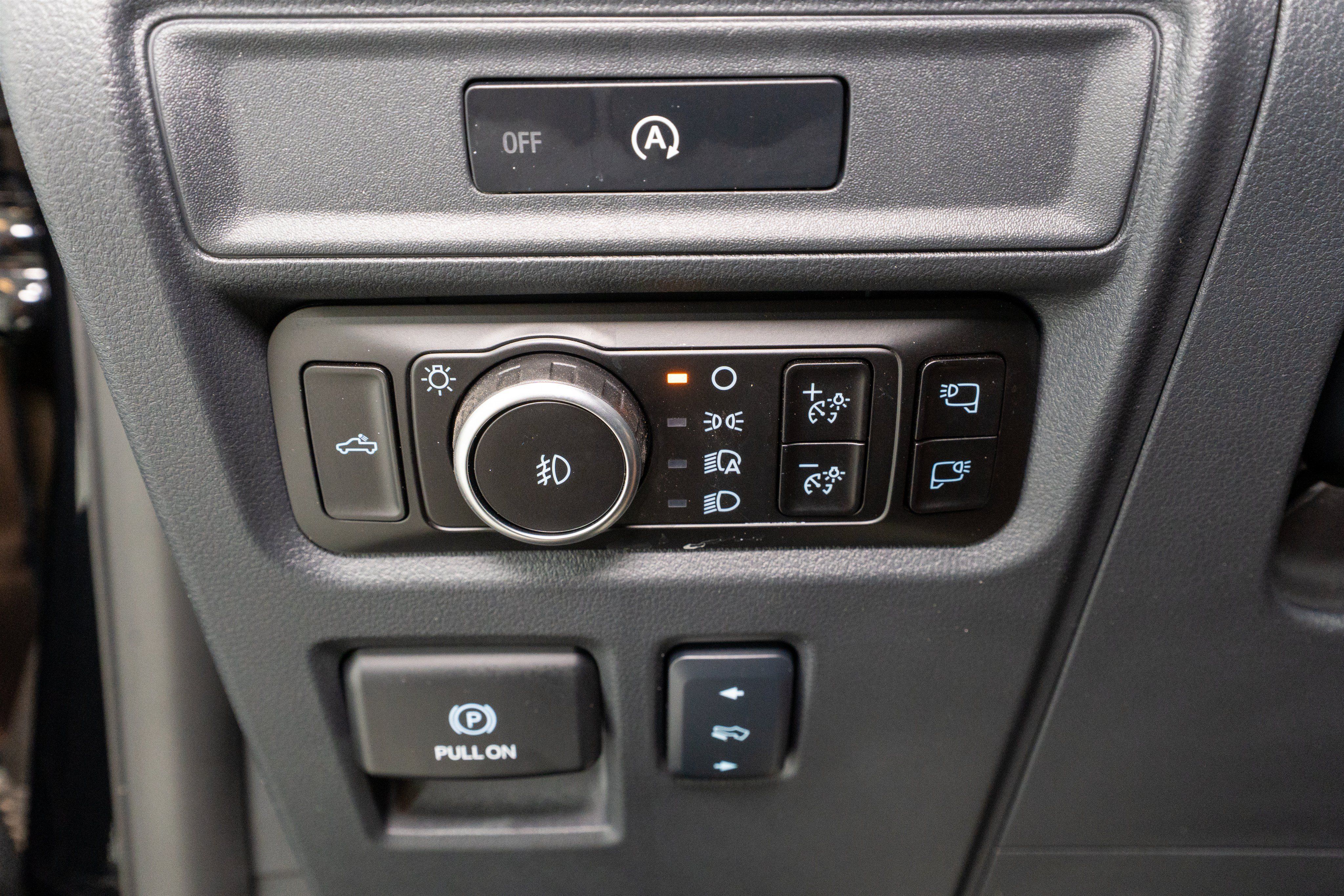 Used 2025 Ford F150 Platinum AWD/4WD image 41