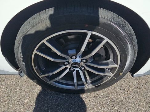 Used 2015 Ford Mustang Premium RWD image 18