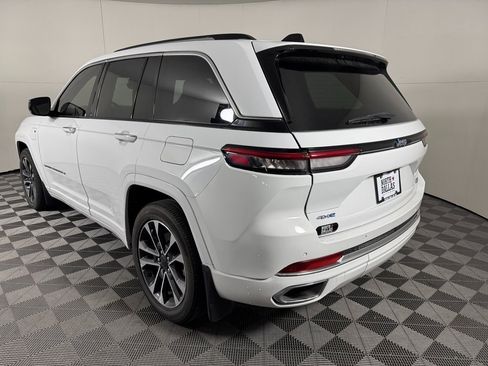 Used 2023 Jeep Grand Cherokee Overland w/ Rear Seat Video Group I image 5