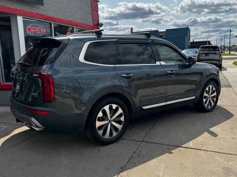 Used 2020 Kia Telluride S w/ S 8 Passenger Seating Package FWD image 5