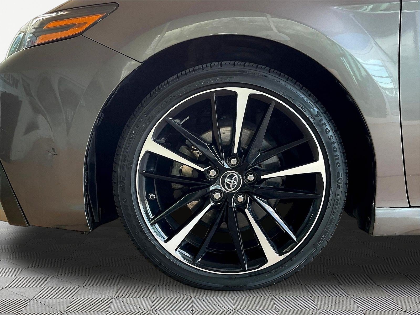 Used 2021 Toyota Camry XSE FWD image 32