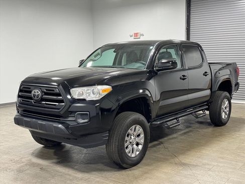 Used 2019 Toyota Tacoma SR w/ SR Convenience Package image 8