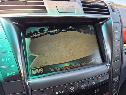 Used 2007 Lexus LS 460 RWD image 13