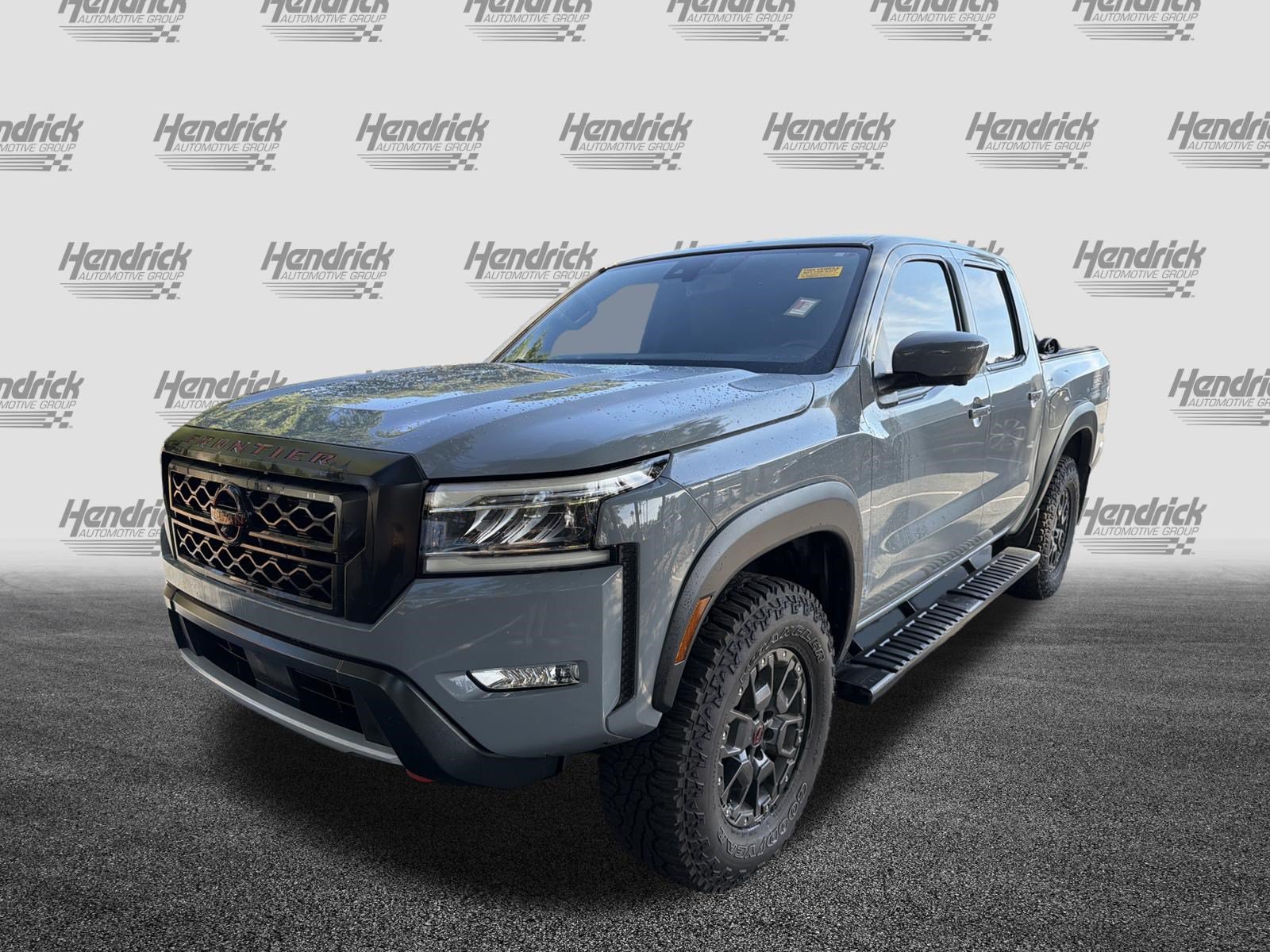 Used 2023 Nissan Frontier PRO-4X w/ Pro-4X Premium Package AWD/4WD image 5