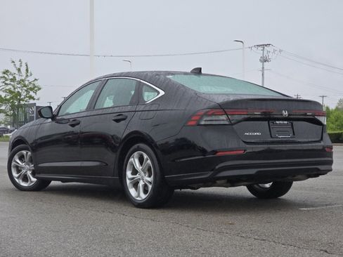 Used 2023 Honda Accord LX image 12