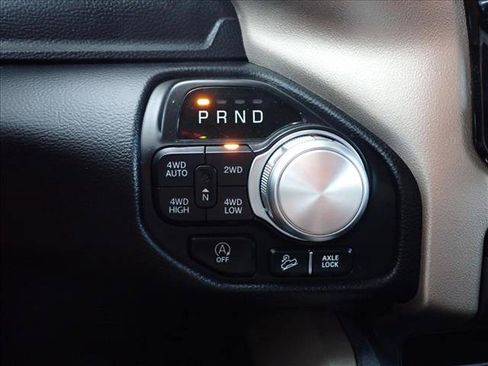 Used 2021 RAM 1500 Laramie AWD/4WD image 21