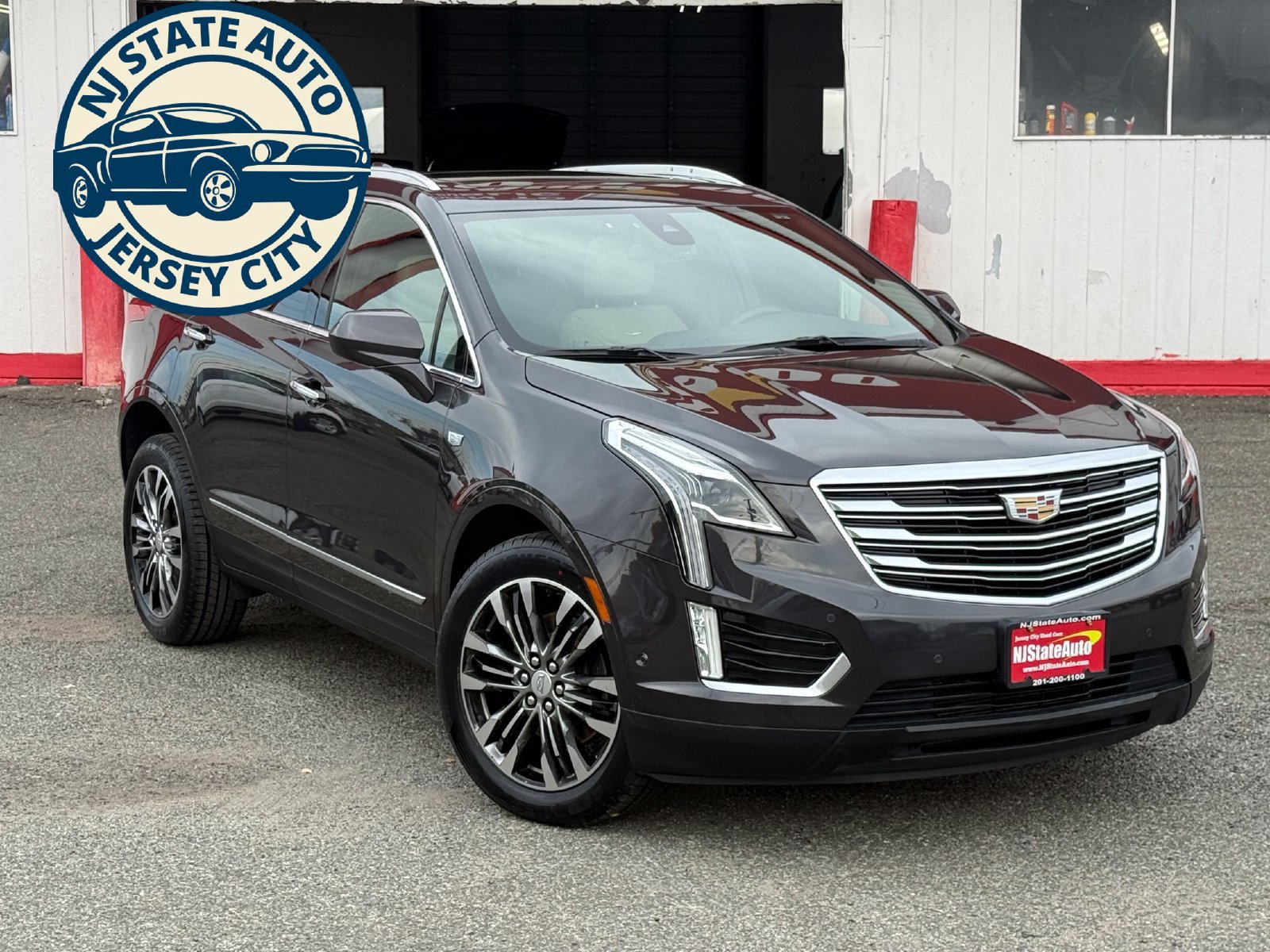 Used 2018 Cadillac XT5 Premium Luxury w/ Driver Assist Package AWD/4WD image 10