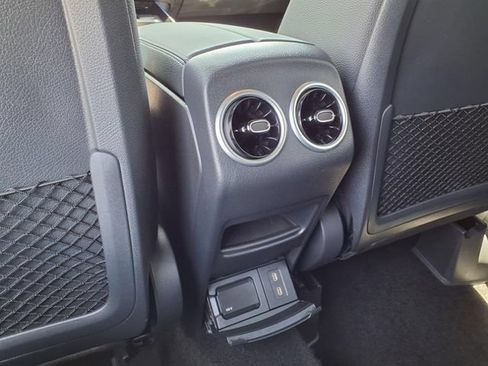 Certified 2025 Mercedes-Benz GLA 250 image 18