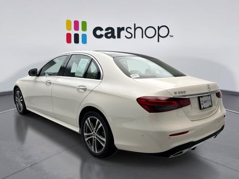 Used 2022 Mercedes-Benz E 350 4MATIC Sedan image 3