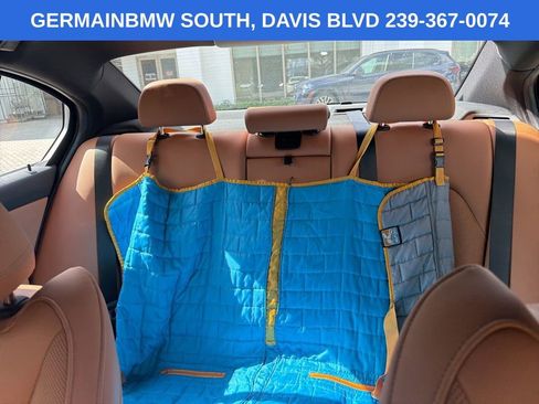 Used 2023 BMW 330i Sedan w/ Premium Package image 22