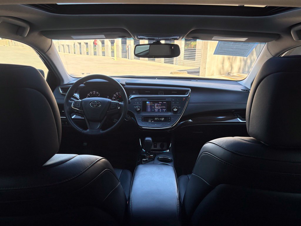 Used 2014 Toyota Avalon XLE Touring FWD image 7
