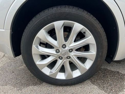 Used 2017 Buick Envision Premium w/ Driver Confidence Package AWD/4WD image 28