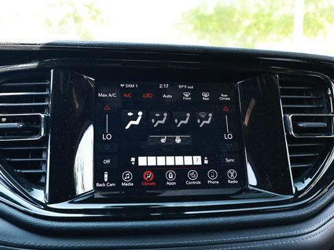 Used 2021 Dodge Durango GT RWD image 16