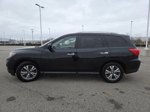 Used 2020 Nissan Pathfinder SL image 13