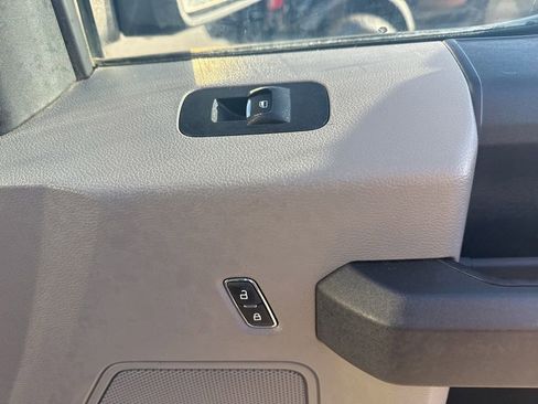 Certified 2020 Ford F150 XL w/ Equipment Group 101A Mid image 32