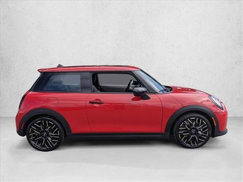 Certified 2025 MINI Cooper S FWD image 4