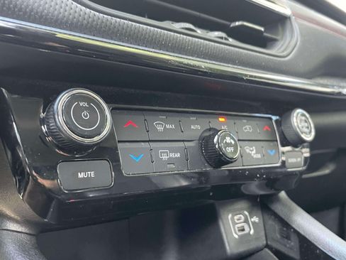 Used 2022 Jeep Compass Trailhawk AWD/4WD image 27