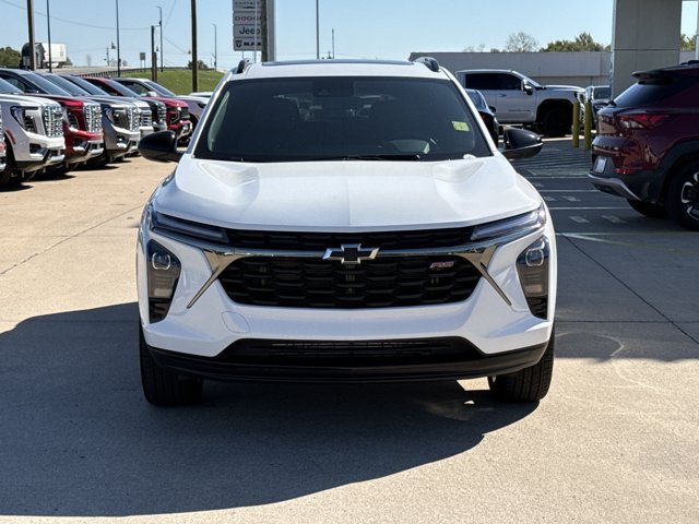 New 2026 Chevrolet Trax RS w/ Sunroof Package FWD image 7