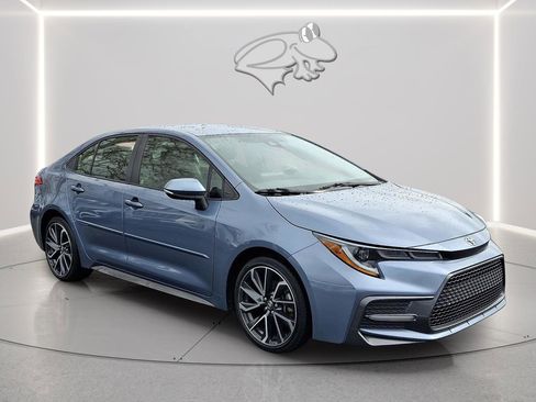 Used 2022 Toyota Corolla SE image 6