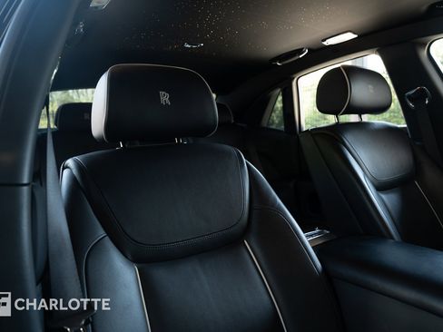 Used 2016 Rolls-Royce Ghost image 28