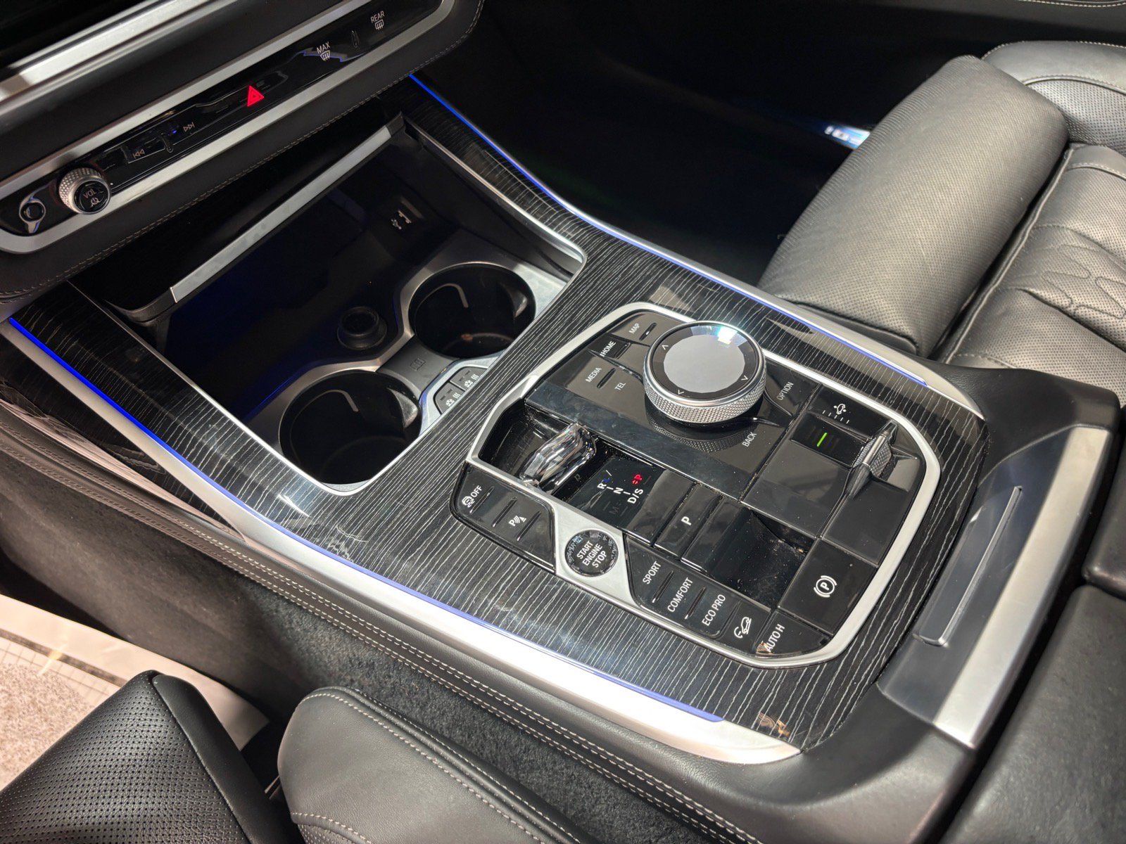 Used 2023 BMW X7 M60i w/ Executive Package AWD/4WD image 11