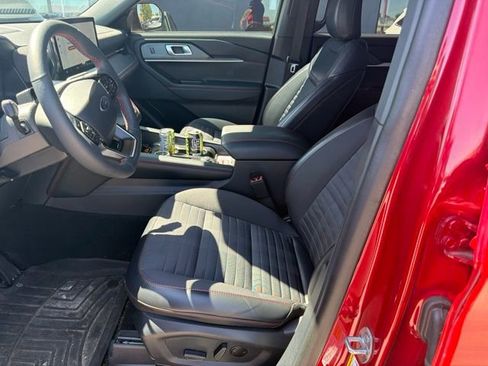 Used 2025 Ford Explorer ST-Line AWD/4WD image 6