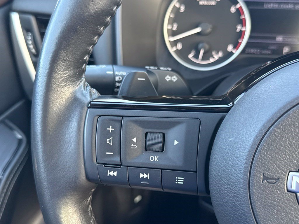 Used 2023 Nissan Rogue SV w/ SV Premium B Package AWD/4WD image 25