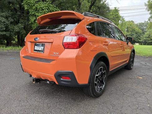 Used 2015 Subaru Crosstrek 2.0i Premium AWD/4WD image 8