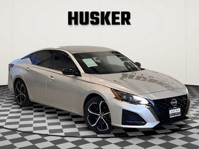 Used 2024 Nissan Altima 2.5 SR